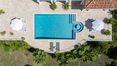 Luxury Villa Photo #4