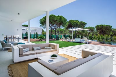 Luxury Villa Photo #4