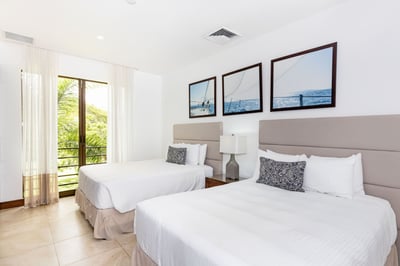 Luxury Villa Photo #20
