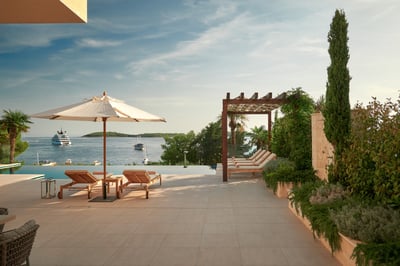 Luxury Villa Photo #19