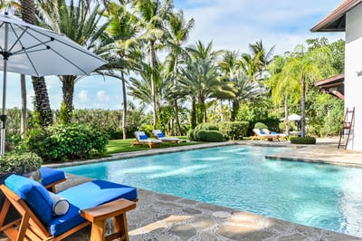 Luxury Villa Photo #3