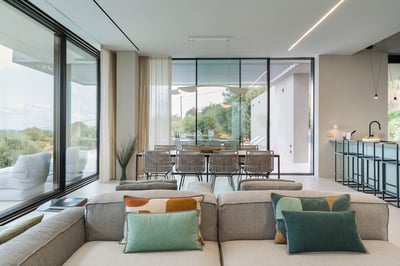 Luxury Villa Photo #23