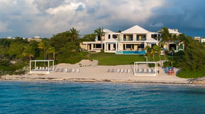 Luxury Villa Photo #10
