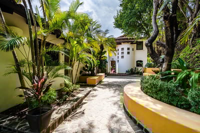 Luxury Villa Photo #95