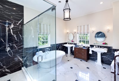Luxury Villa Photo #18