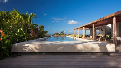 Luxury Villa Photo #11