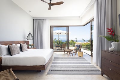 Luxury Villa Photo #13