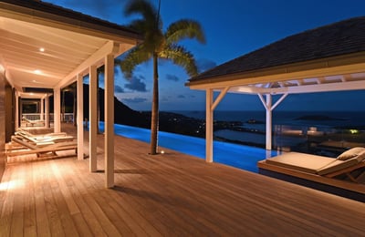 Luxury Villa Photo #4