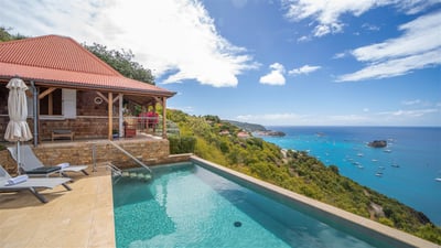 Luxury Villa Photo #8