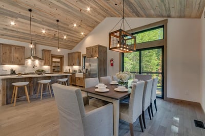 Luxury Villa Photo #7