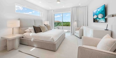 Luxury Villa Photo #15