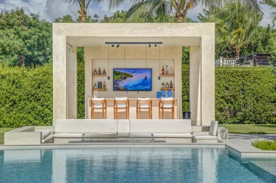 Luxury Villa Photo #8