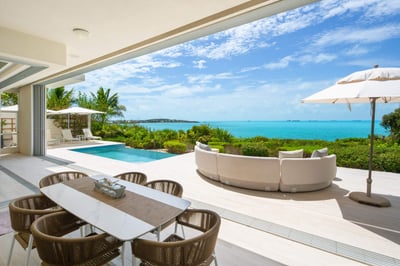 Luxury Villa Photo #16