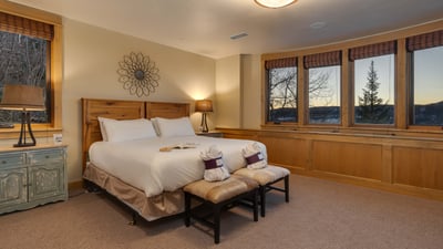 Second Middle King Suite