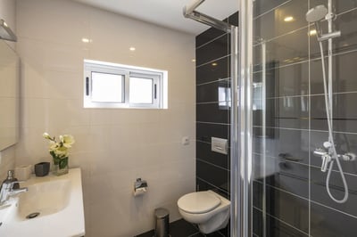 Luxury Villa Photo #22
