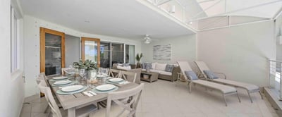 Luxury Villa Photo #6