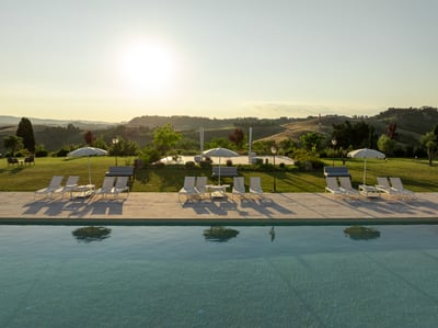 Luxury Villa Photo #5
