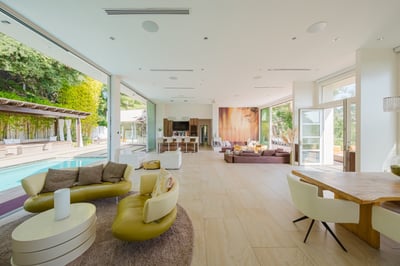 Luxury Villa Photo #42