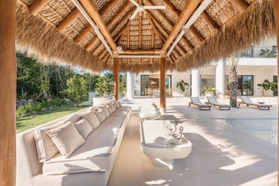 Luxury Villa Photo #33