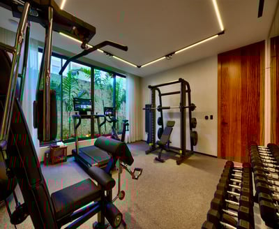 Luxury Villa Photo #35