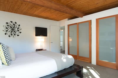 Luxury Villa Photo #25