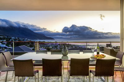 Luxury Villa Photo #16
