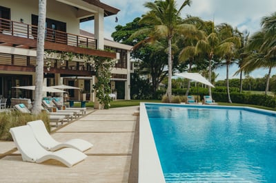 Luxury Villa Photo #6