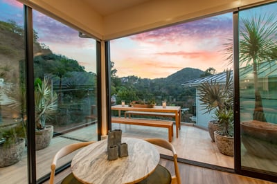 Luxury Villa Photo #22