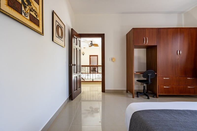 Colonial Beach Villa