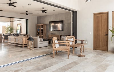 Luxury Villa Photo #28