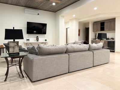 Luxury Villa Photo #24