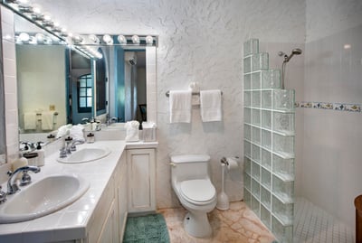 Luxury Villa Photo #40