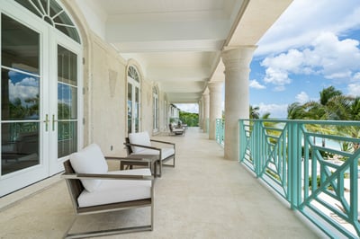 Luxury Villa Photo #45