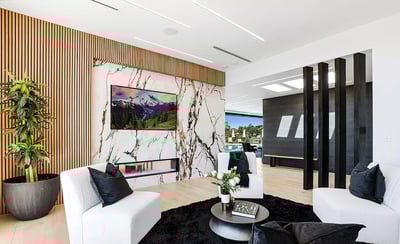 Luxury Villa Photo #30