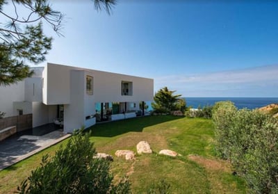 Luxury Villa Photo #15