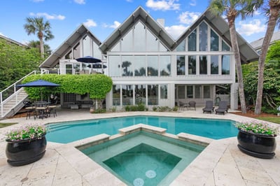 Luxury Villa Photo #8