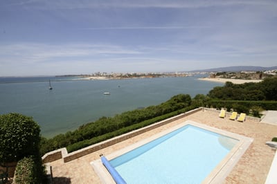 Luxury Villa Photo #2