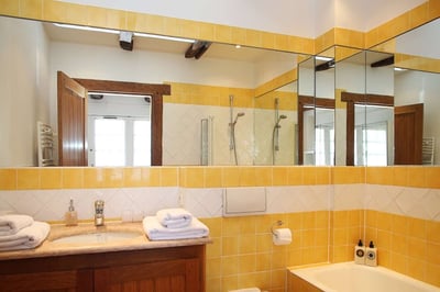 Luxury Villa Photo #17