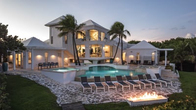Luxury Villa Photo #2