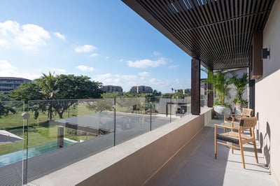 Luxury Villa Photo #26