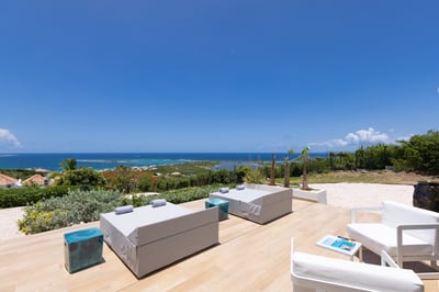 Luxury Villa Photo #5