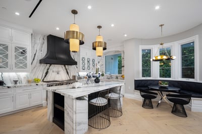 Luxury Villa Photo #17