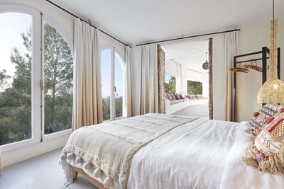 Luxury Villa Photo #28