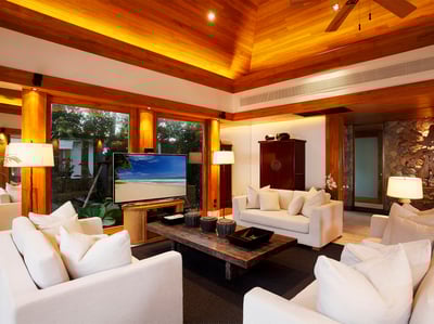 Luxury Villa Photo #18