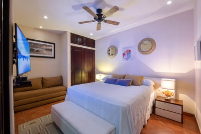Luxury Villa Photo #46