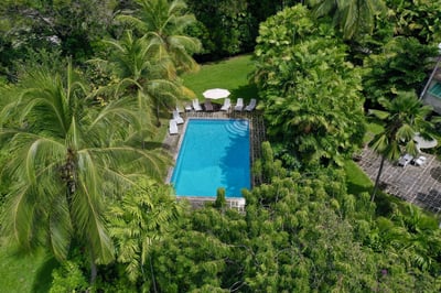 Luxury Villa Photo #4