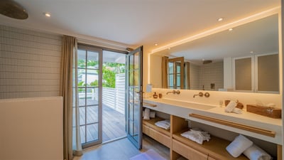 Luxury Villa Photo #68