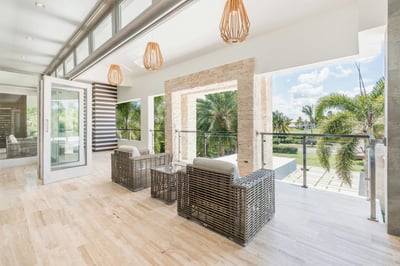 Luxury Villa Photo #26