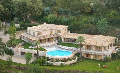 Luxury Villa Photo #2