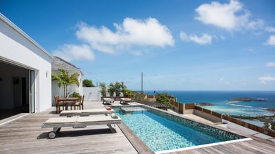Luxury Villa Photo #4